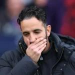 “คนวงในแฉ!” อดีตแมวมองผีแดง ชี้ “ดอร์กู” (25 ลป.) คือ “ตัวปลอม” แฉซ้ำ “อโมริม” ถูกบีบซื้อแข้งสำเร็จรูป