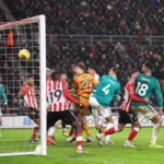 ถอดรหัสแท็กติก สล็อต! เผยวิธี “ลิเวอร์พูล” อุดรอยรั่วลูกตั้งเตะ พลิกวิกฤตสู่โอกาสทองลุ้นแชมป์