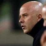 วิกฤตนาทีบาป! สแกนจุดอ่อน ‘ลิเวอร์พูล’ ยุคสล็อต กับสถิติเสียประตูท้ายเกมมากสุดในประวัติศาสตร์