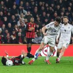 2 มาตรฐาน? ‘คาร์ริค’ สุดงง แมนยูชวดจุดโทษ ‘อาหมัด’ ก่อน ‘แม็กไกวร์’ โดนแดงเซ่น VAR เกมเจ๊าบอร์นมัธ